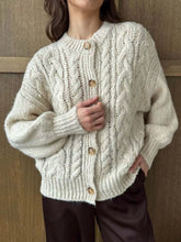 Load image into Gallery viewer, 38523525-1bd7-4a0d-be85-ce968bc2b7b8-Max-Origin